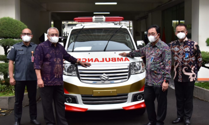 SIMBOL KERJASAMA ANTAR LEMBAGA, BAWASLU TERIMA SATU UNI AMBULANS DARI BNI