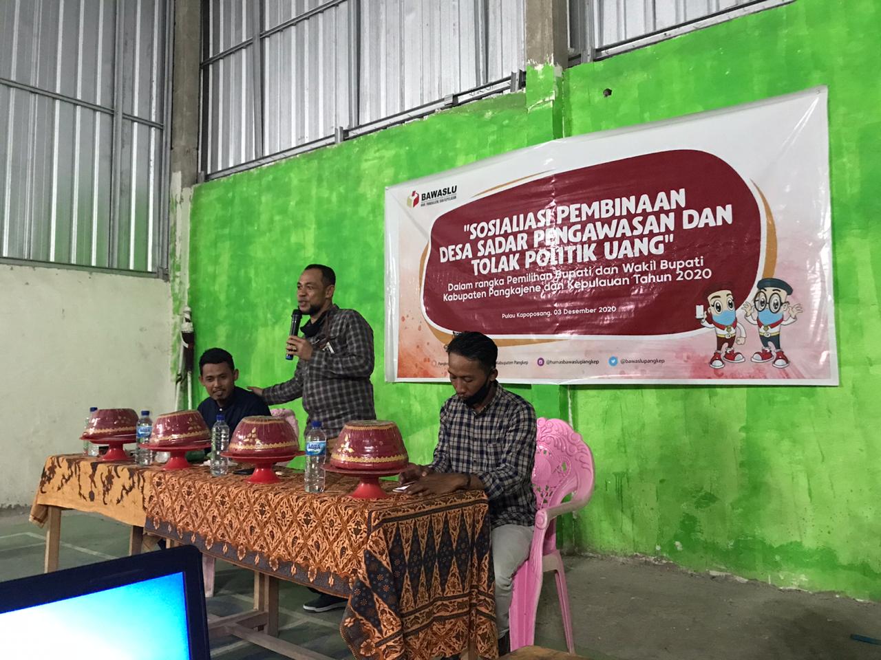 KETUA BAWASLU PANGKEP AJAK MASYARAKAT DESA MATTIRO UJUNG TOLAK POLITIK UANG