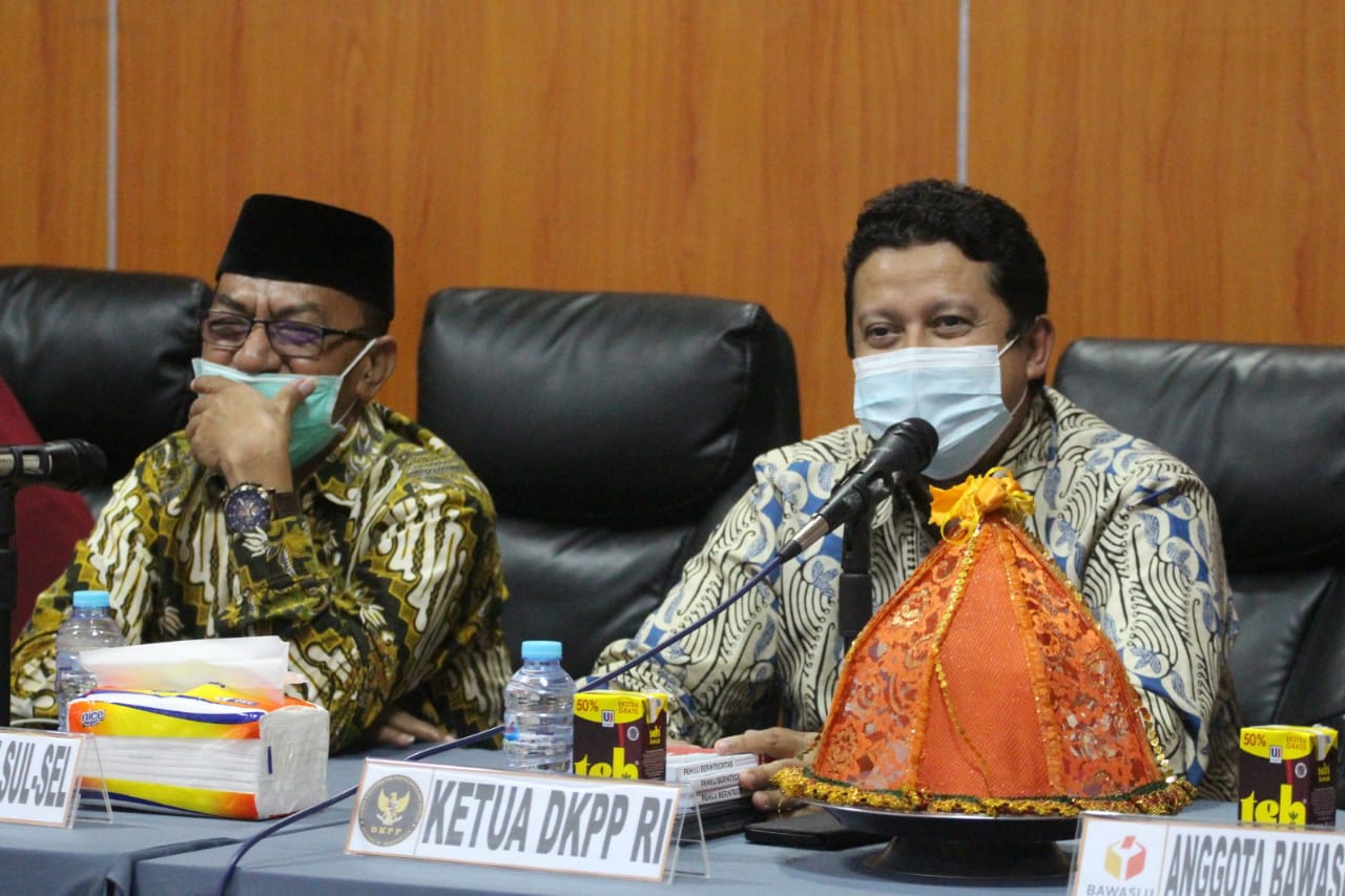 KETUA DKPP : ADA TREN PENINGKATAN PIHAK SEKRETARIAT DILAPORKAN KE DKPP