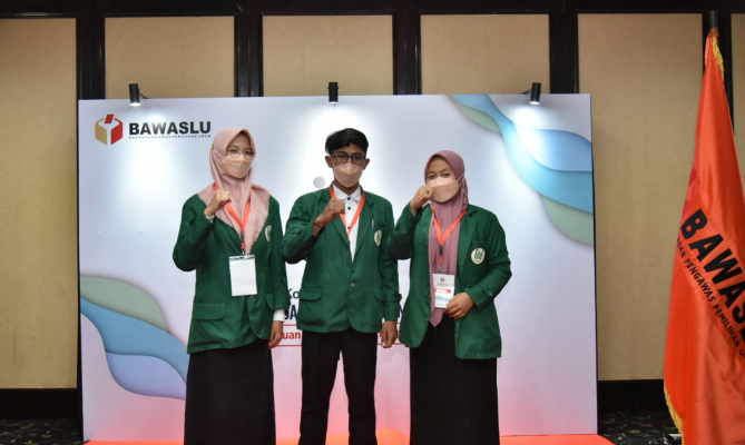 DEBAT PENEGAKAN HUKUM PEMILU MEMASUKI BABAK 16 BESAR, INILAH KAMPUS YANG LOLOS