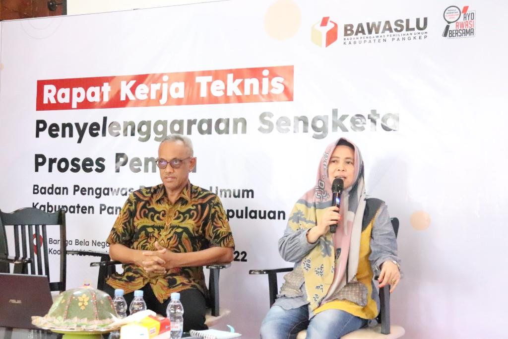 HAMSINAR AJAK PARTAI POLITIK SOSIALISASIKAN POJOK KONSULTASI HUKUM BAWASLU