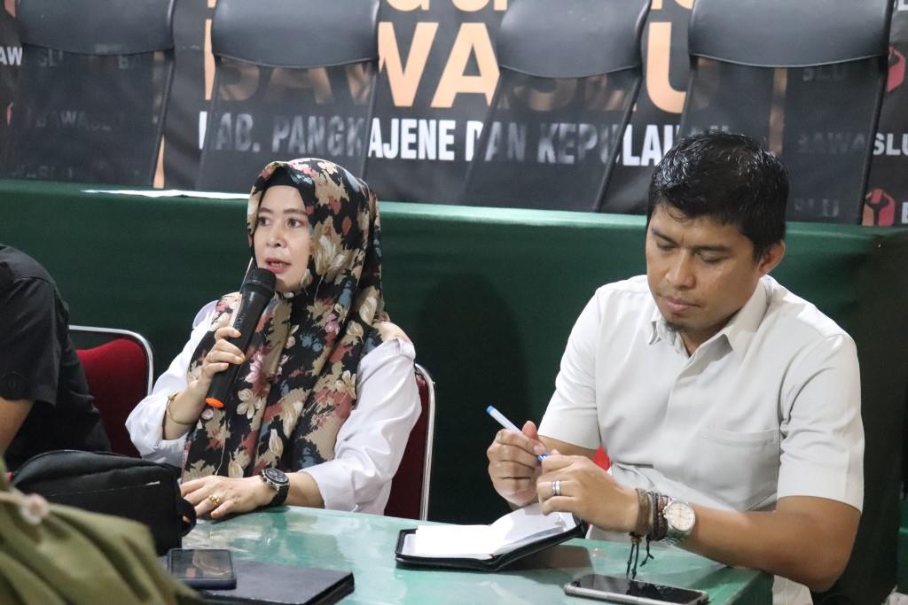 HAMSINAR SAMBUT BAIK PROGRAM YANG DIGAGAS OLEH PMMP