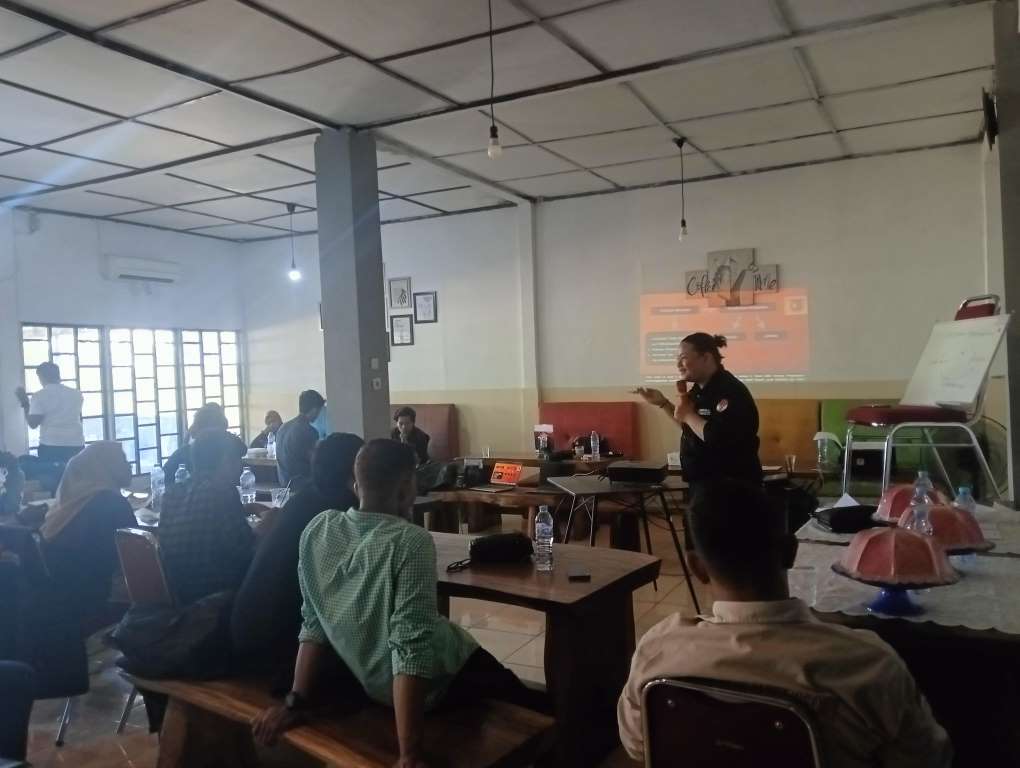 JADI PEMBICARA DI HADAPAN PKD SE-KECAMATAN LIUKANG TANGAYA, INI YANG DISAMPAIKAN YULIANTO