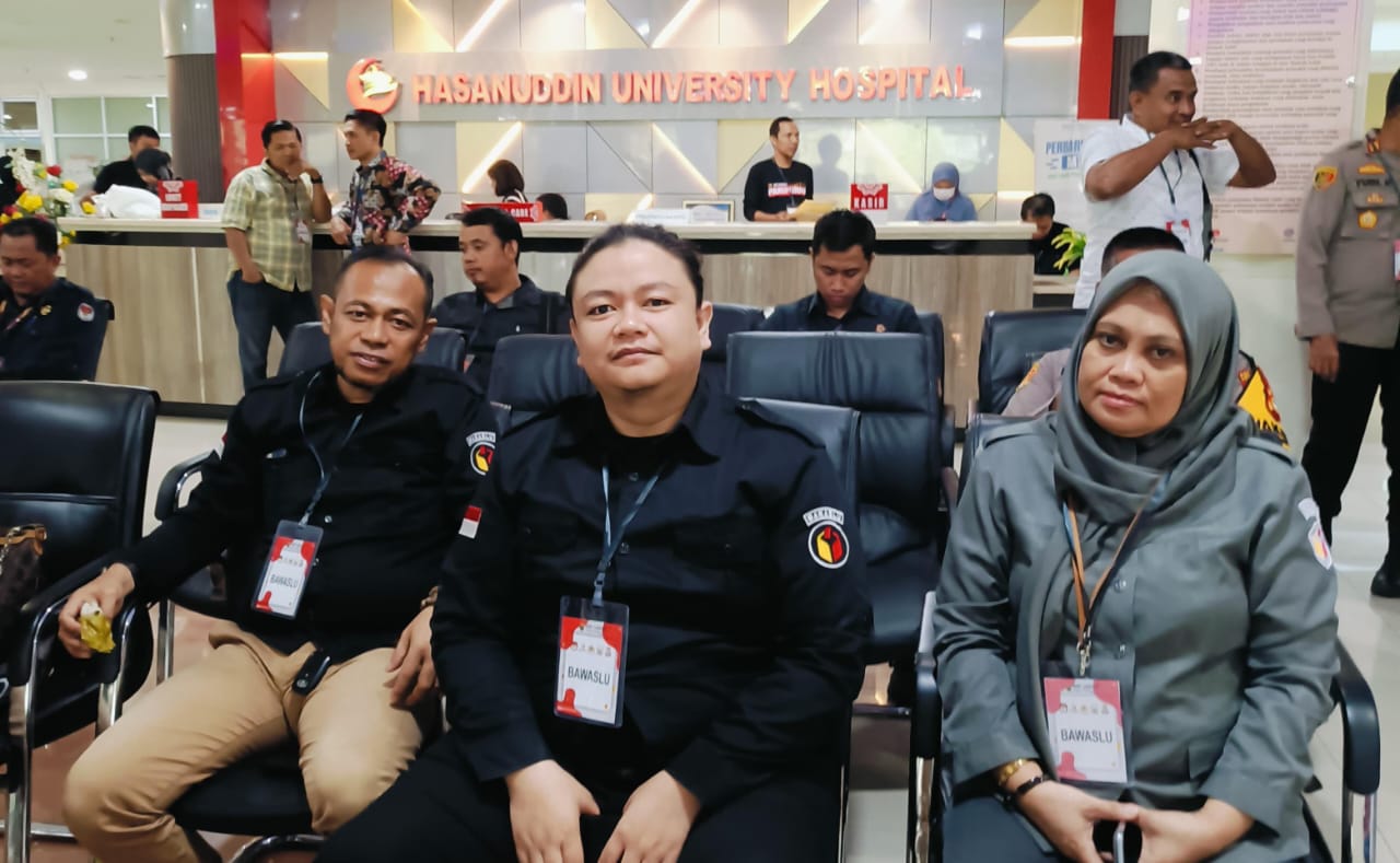 [VIDEO] BAWASLU PANGKEP AWASI LANGSUNG PROSES PEMERIKSAAN KESEHATAN BAPASALON