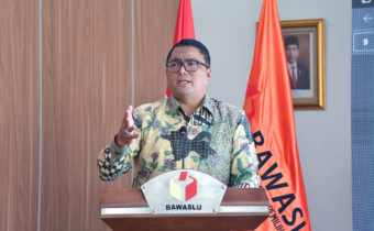 PENILAIAN KIP, BAWASLU ANUGERAHKAN 22 BAWASLU PROVINSI KATEGORI INFORMATIF