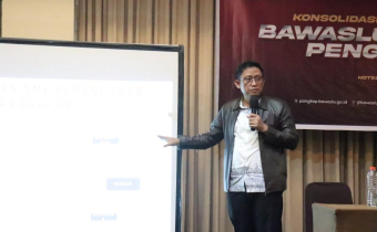 AZRY BEBERKAN JENIS PENCEGAHAN PELANGGARAN PADA RAPAT KONSOLIDASI PENGAWASAN PEMILU YANG DIGELAR BAWASLU PANGKEP