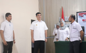 KETUA DAN ANGGOTA BAWASLU SAMBUT KUNJUNGAN BUPATI PANGKEP